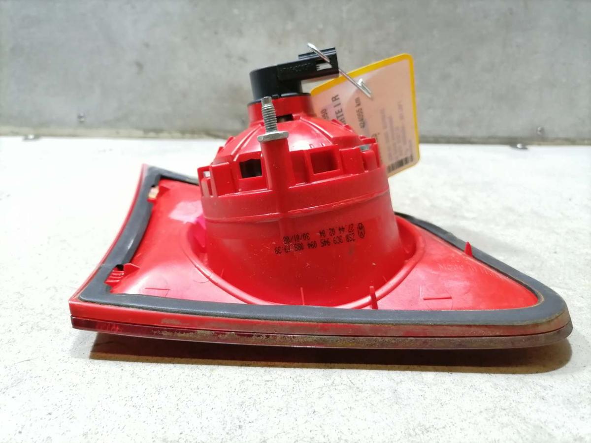 VW Passat 3C B6 original R&uuml;cklicht R&uuml;ckleuchte Schlussleuchte rechts innen Kombi BJ06